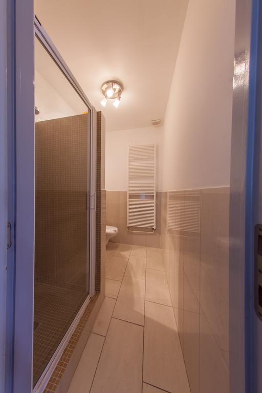 Mansard Apartment Antonovicha 4 Kiev Camera foto