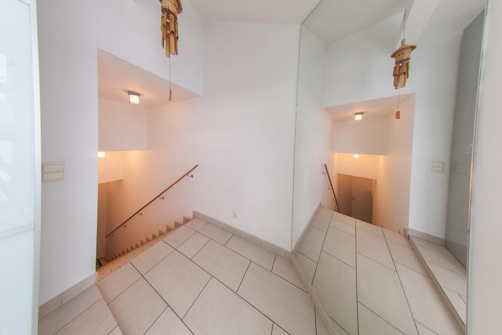 Mansard Apartment Antonovicha 4 Kiev Esterno foto